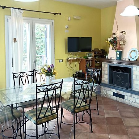 Villa Melany Casa Vacanza Piedimonte Etneo Ngoại thất bức ảnh
