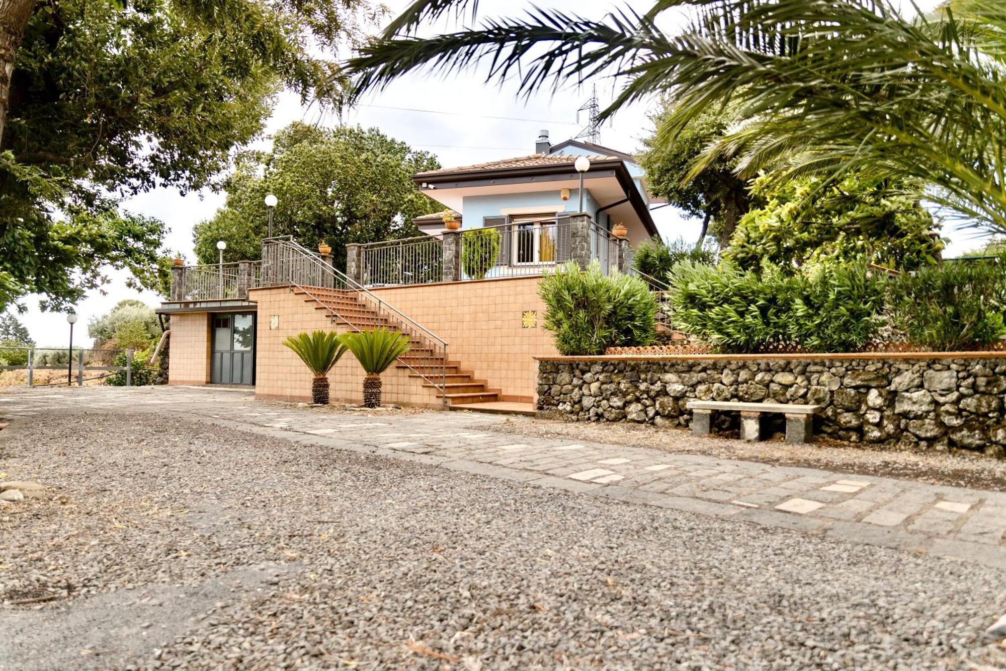 Villa Melany Casa Vacanza Piedimonte Etneo Ngoại thất bức ảnh